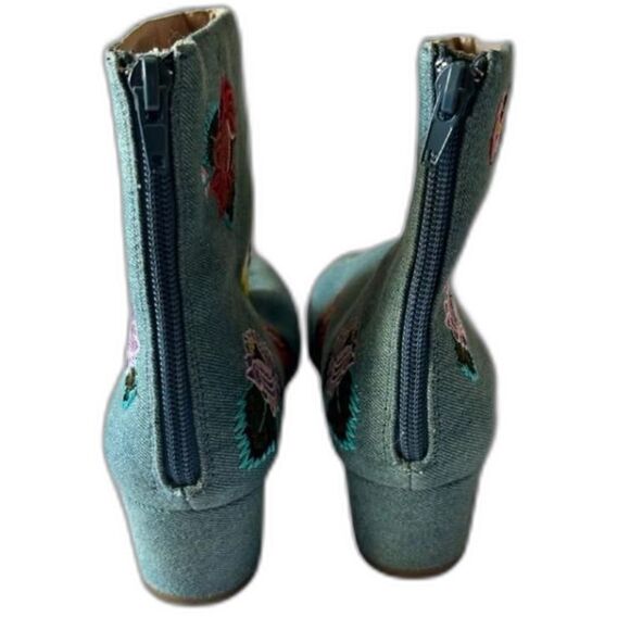 Betsey Johnson Embroidered Teal Ankle Boots – Size 8 - Picture 4 of 4
